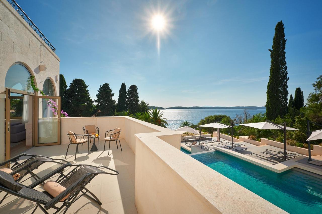 Suite Exécutive avec Terrasse - Rez-de-Chaussée - Vue sur Mer et Piscine