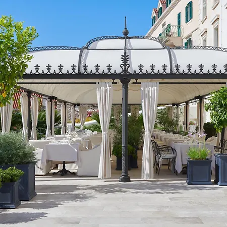 Palace Elisabeth Hvar Hotel - The Leading Hotels Of The World-2